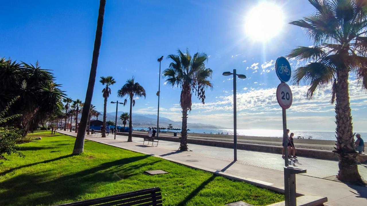 Estudio Vip Mediterraneo - Alojamientos La Torre Torre Del Mar Buitenkant foto
